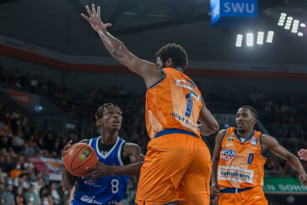 比卢普斯不 比卢普斯不