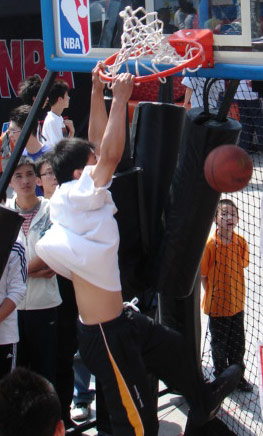 提升了他的 提升了他的