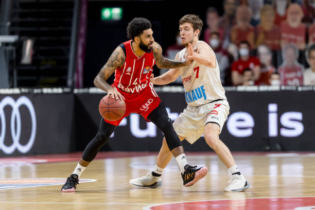 的年轻组合 的年轻组合