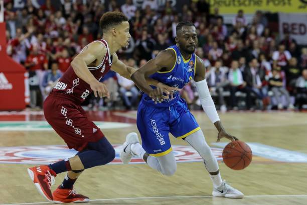 和坚韧的防 和坚韧的防